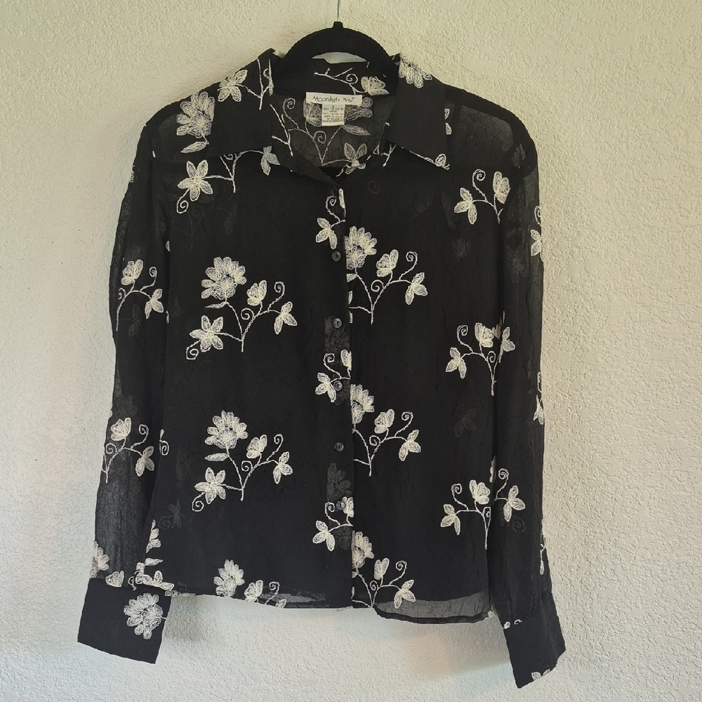 Sheer Black & White Embroidered Floral Long Sleeve Button Down W/Cami Sz Small